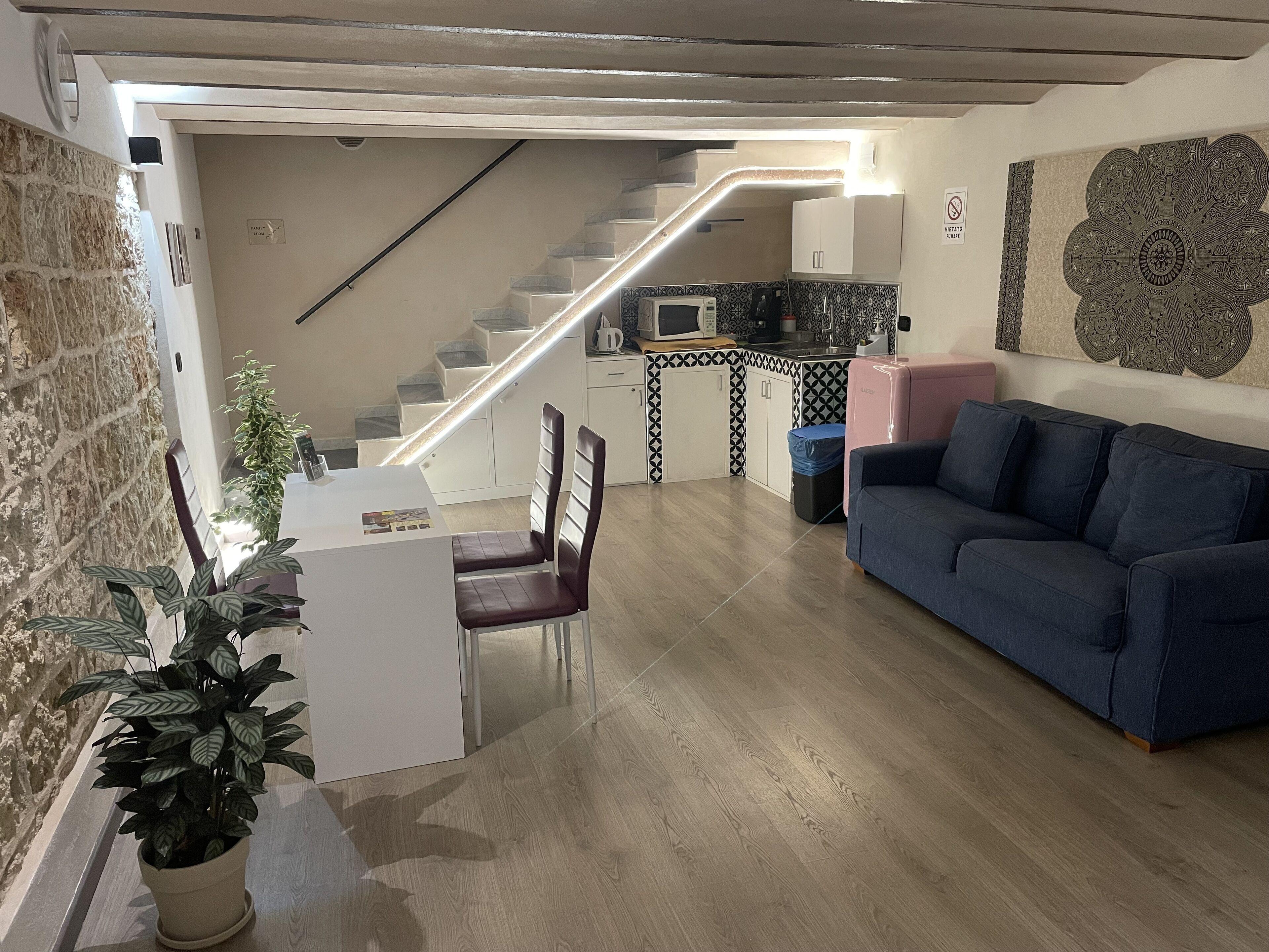 Palermo Alla Gancia Room, Palermo